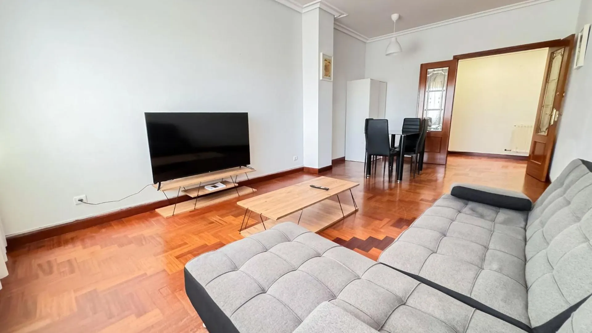 Centrico Y Amplio Piso En Bilbao Apartment Spain