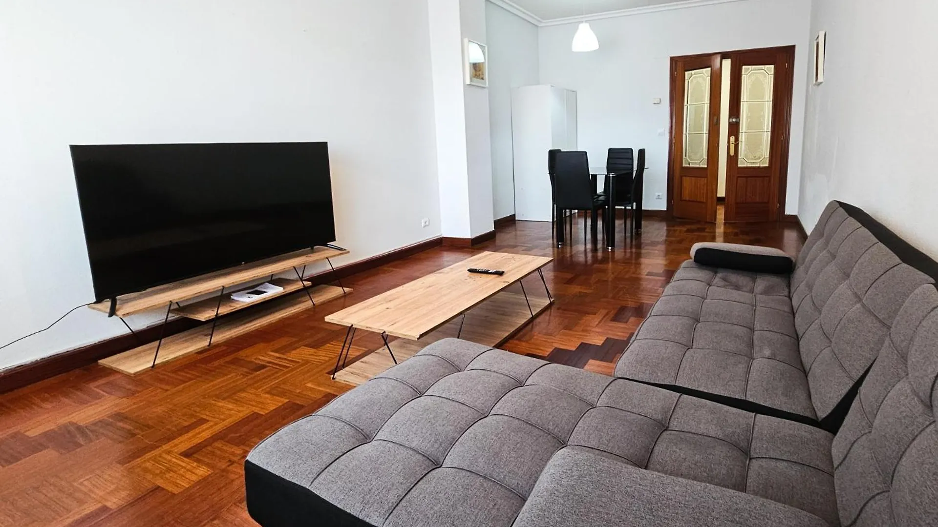 Centrico Y Amplio Piso En Bilbao Apartment Spain