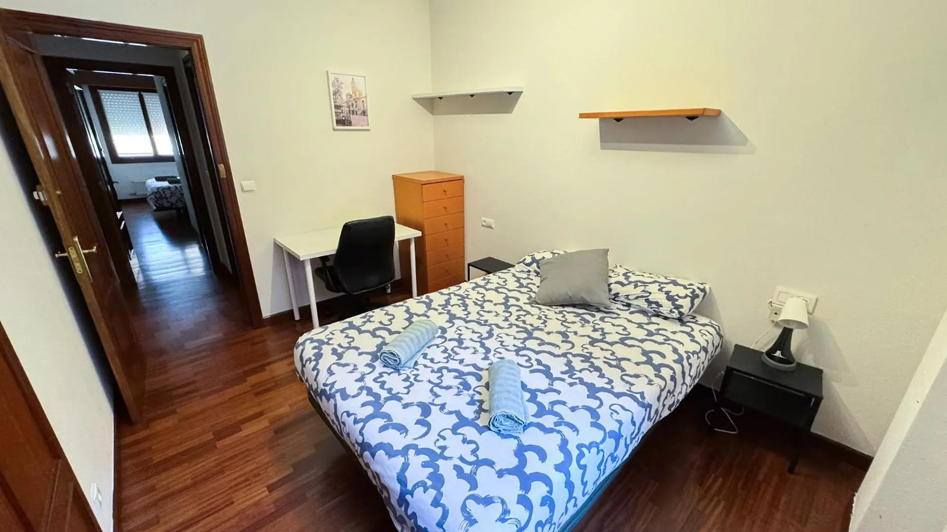Centrico Y Amplio Piso En Bilbao Apartment