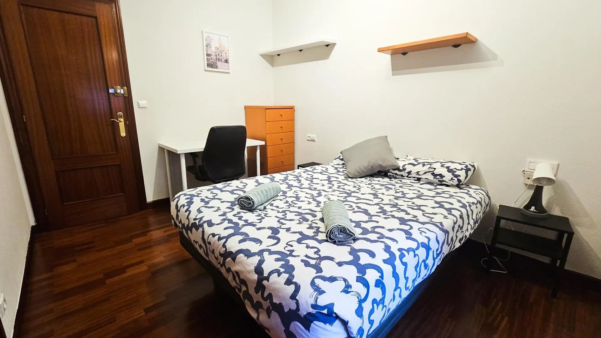 Centrico Y Amplio Piso En Bilbao Apartment